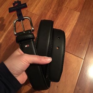 Tommy Hilfiger Accessories - NWT Tommy Hilfiger men’s belt leather Tommy Hilfiger Accessories - NWT Tommy Hilfiger men’s belt leather